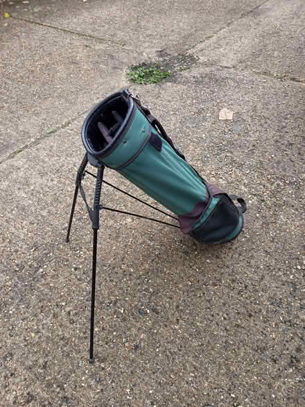 Photo of free Lightweight golf bag - single strap design (Fords Farm RG31) #2