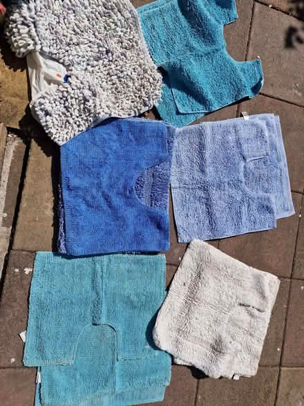 Photo of free Bath and toilet mats (NW10) #1