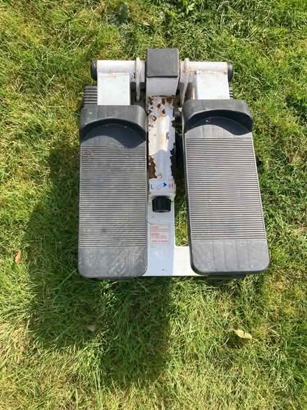 Photo of free Fitness stepper (Far Cotton) #1