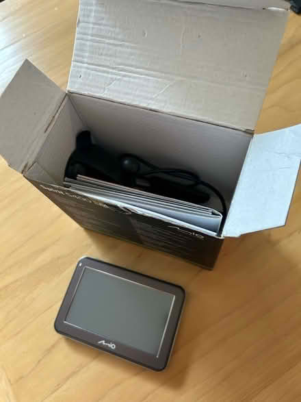 Photo of free Car Sat Nav GPS (Vicars Cross CH3) #2