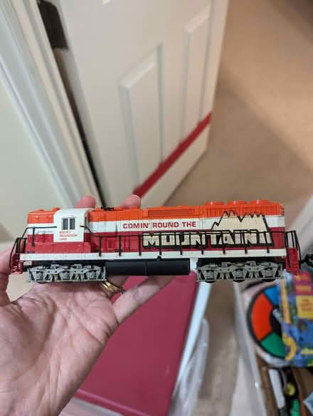 Photo of free Tyco train sets (Kildaire and 1010) #1