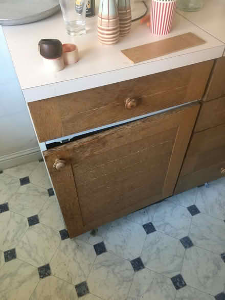 Photo of free Cupboard + drawer units 60x50x85 (Barleybank G66) #1