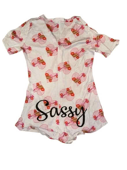 Photo of free Prettylittlething Woman’s Romper (Brooklyn Storage) #2