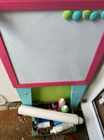 Photo of free Kids white board with paint roller (Epsom KT18) #1