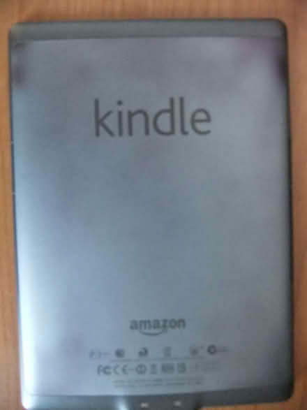 Photo of free Kindle e-reader D01100 (obsolete, but may be useable) (Abingdon-on-Thames OX14) #3