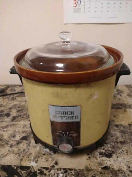 Photo of free Vintage slow cooker (Foggy Bottom) #2