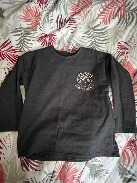 Photo of free Girls Clothes and shoes (HA0) #4
