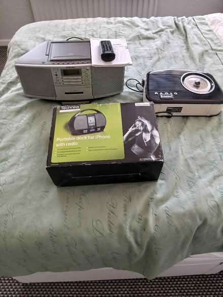Photo of free 3 radio's (Roseworth TS19) #2