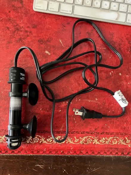 Photo of free Aquarium/fish tank heater (Barrytown) #1