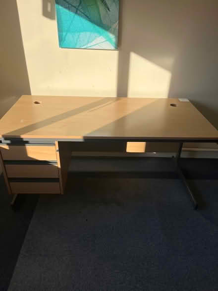 Photo of free Office desk (Penwortham PR1) #2