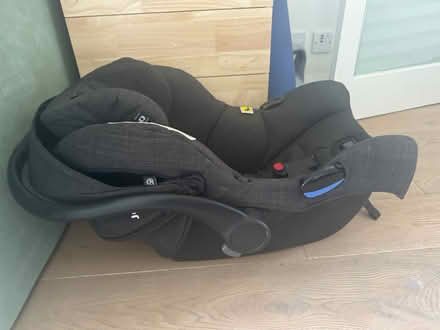 Photo of free Maxi Cosi pram and car seat (SW14) #1