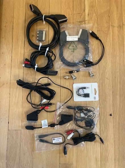 Photo of free Video/Audio cables & adapters for TVs, PVRs, Soundbars, etc. (Ravelston EH4) #1