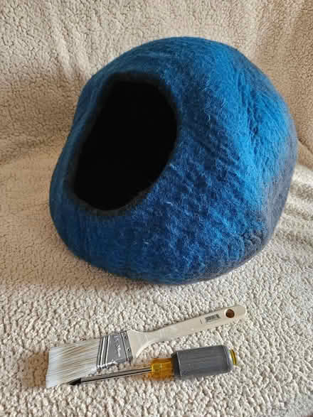 Photo of free Igloo Style Cat Bed (Hanson, MA) #1