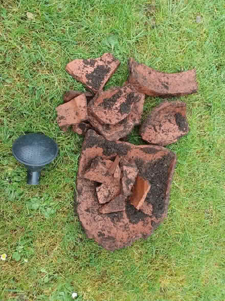 Photo of free Broken terracotta pot for drainage (Woodley RG5) #1