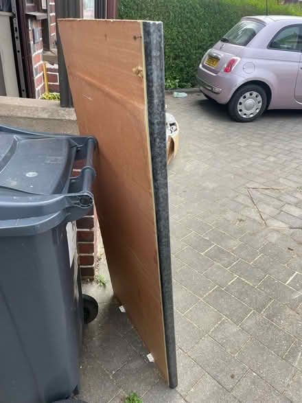 Photo of free worktop (Alcester Lanes End B14) #2