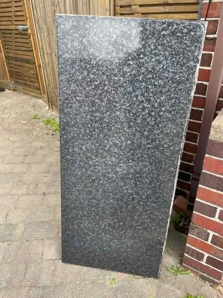 Photo of free worktop (Alcester Lanes End B14) #1