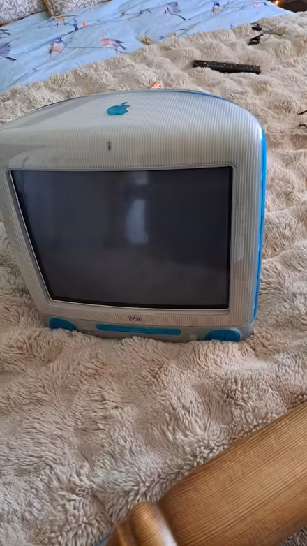 Photo of free Vintage imac g3 (Malling,lewes) #2