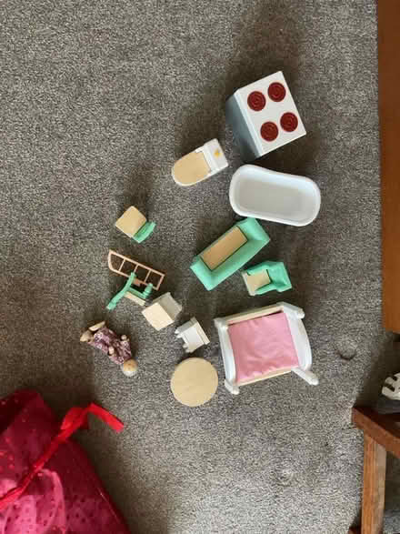 Photo of free Dolls house and furniture (West Hill TN34) #3