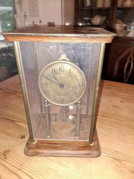 Photo of free mechanical clock in case (Woodingdean BN2) #1
