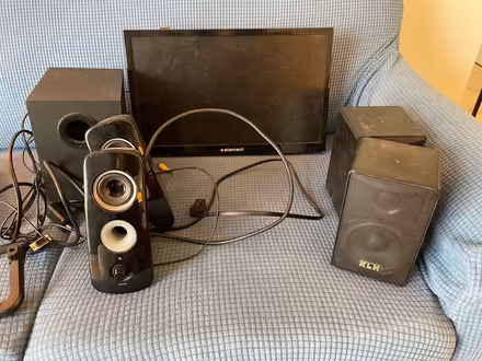 Photo of free Monitor speakers dvd player (West Chester) #1