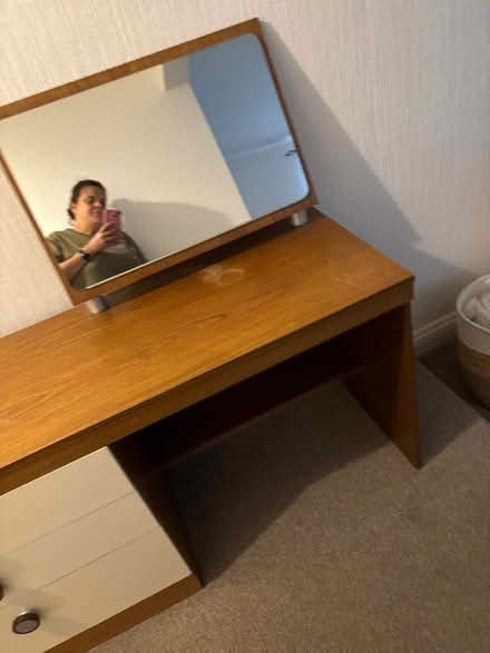 Photo of free Dressing table (Rochford SS4) #3