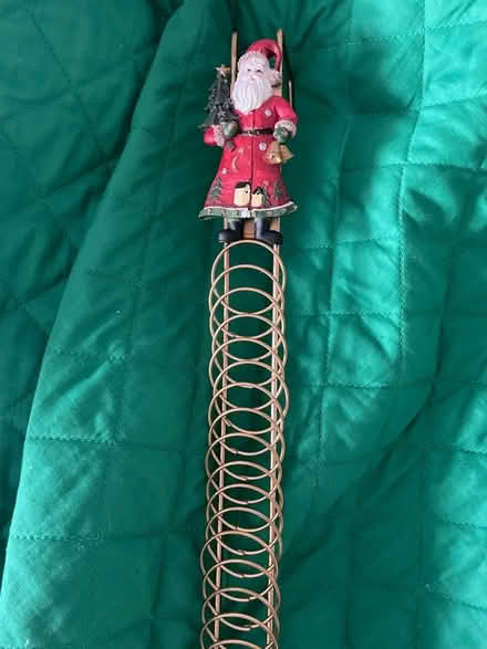 Photo of free Xmas card holder (Wickwar GL12) #2