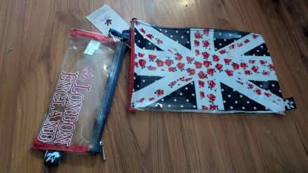 Photo of free London bags (Clinton) #1