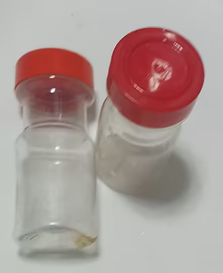 Photo of spice bottles plastic or glass (Mi.& Middlebelt , Inkster Mich) #1