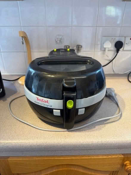 Photo of free Tefal air fryer (Horndean PO8) #4