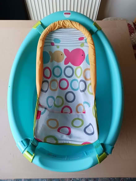Photo of free Baby bath with support. (Cutteslowe OX2) #4