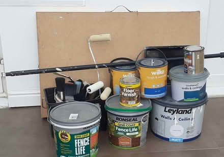 Photo of free Decorating Job Lot (Benton NE7) #1