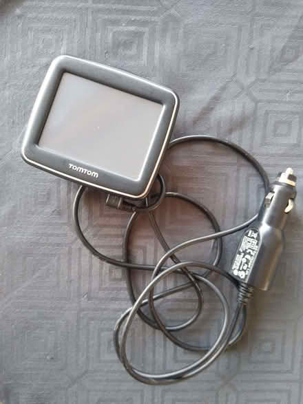 Photo of free Tom Tom satnav. (Holbrooks CV6) #1
