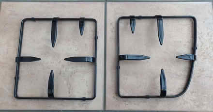 Photo of free Hotpoint gas hob pan supports (Sale M33) #1