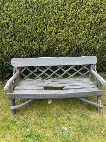 Photo of free Garden bench, needs repair (Golden Green TN11) #1