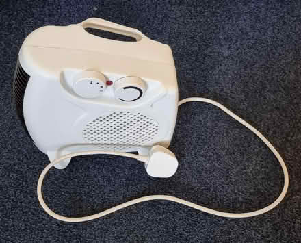 Photo of free Fan heater (King's Cross WC1X) #2