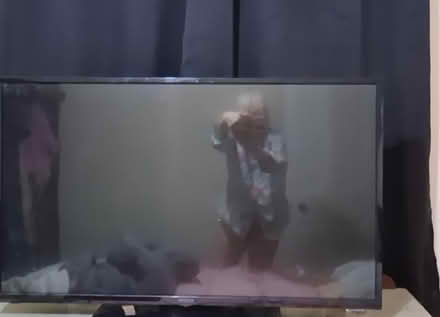 Photo of free TV (Henley-on-Thames RG9) #1