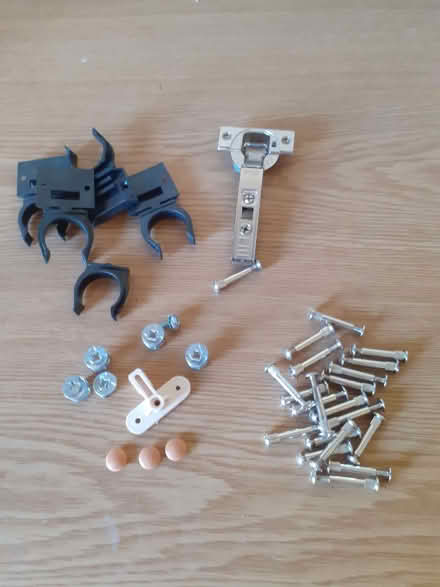 Photo of free Kitchen unit fittings (Hellesdon NR6) #1