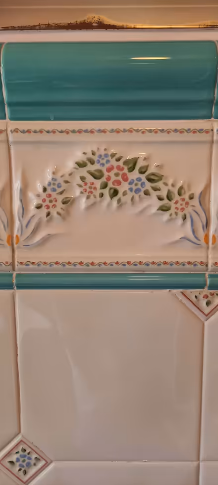 Photo of free Tiles (Ashton Green BN8) #1