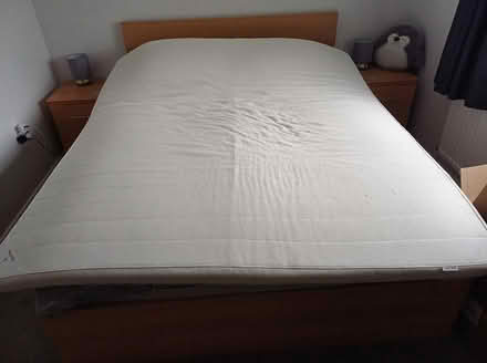 Photo of free Super king mattress topper (Freshbrook SN5) #4