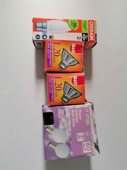 Photo of free Different Light Bulbs (Easington OX16) #1