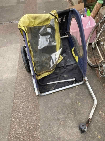 Photo of free Bike trailer (Walton Manor OX2) #2