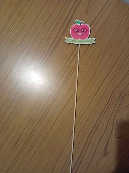Photo of free Thank you teacher decoration (Station Area RG21) #2