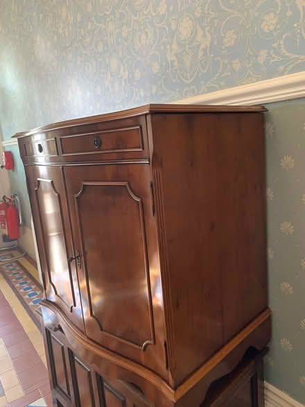 Photo of free yew wood cabinet (Eathorpe CV33) #2