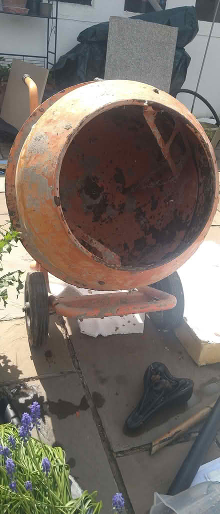 Photo of free Cement mixer (The Grange Estate SG6) #1