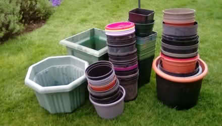 Photo of free Larger plant pots (Priorslee TF2) #1