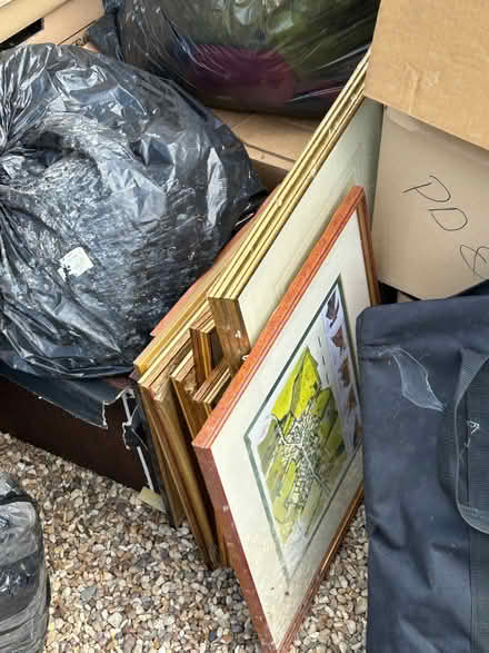 Photo of free Quantity of old gilt pictures and prints (Clifton OX15) #1