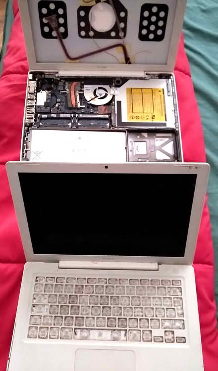 Photo of free 2 Broken Macbooks for spares (Bath) #1