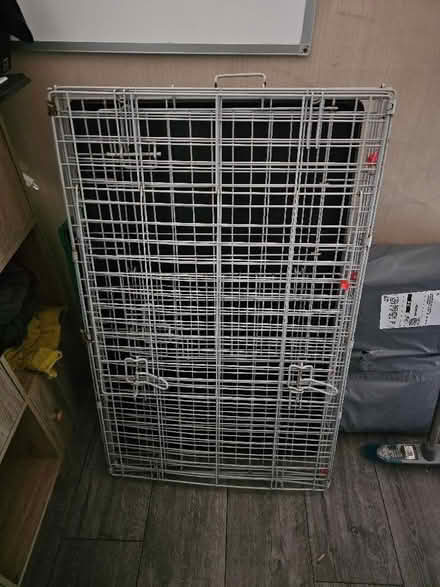 Photo of free Medium sized dog cage (Shiremoor NE27) #1