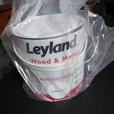 Photo of free New and unused Leyland wood and metal gloss 2.5l (Spixworth NR10) #1
