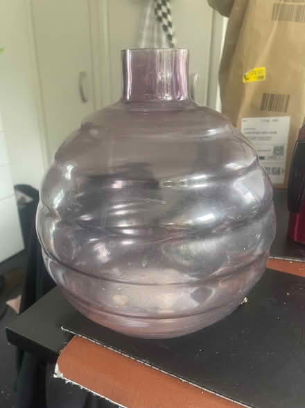 Photo of free Glass vase/display jar. (Bethnal Green E2) #1